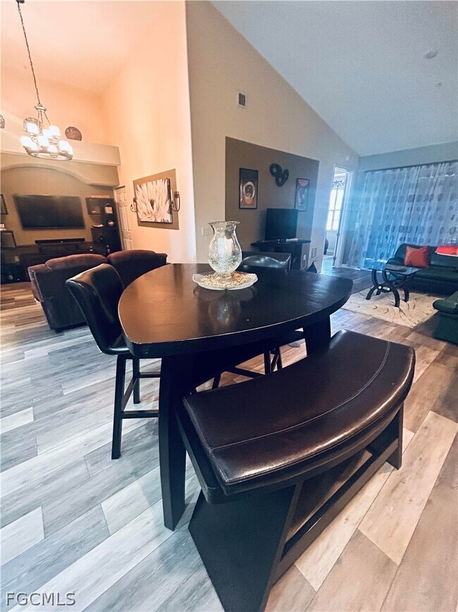 Building Photo - 1137 Van Loon Commons Cir