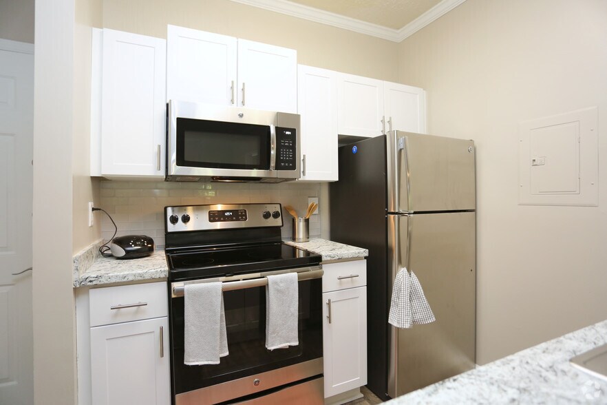 MAA Brookhaven 2829 Caldwell Rd Atlanta GA 30319 Apartment Finder