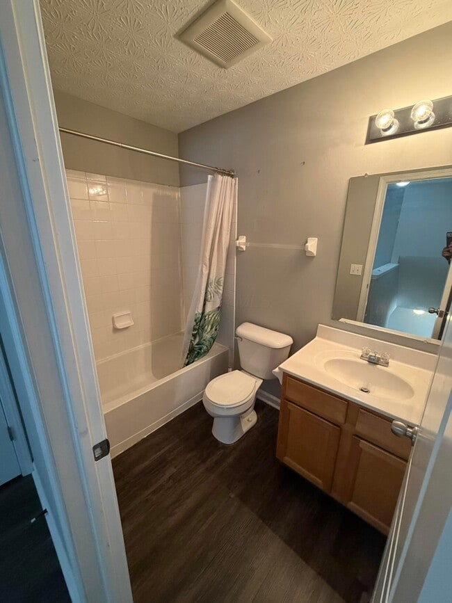 Building Photo - 9335 Polaris Green Dr
