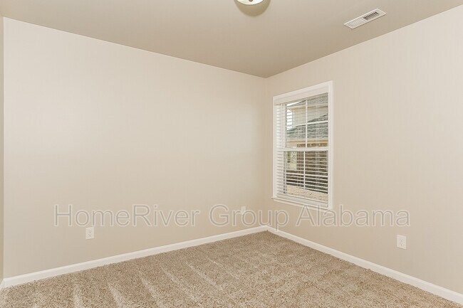 Building Photo - 118 Wyatt Cir
