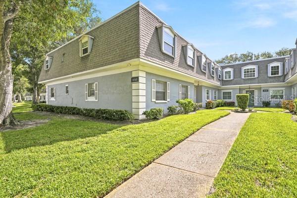 Building Photo - 1717 Belleair Forest Dr