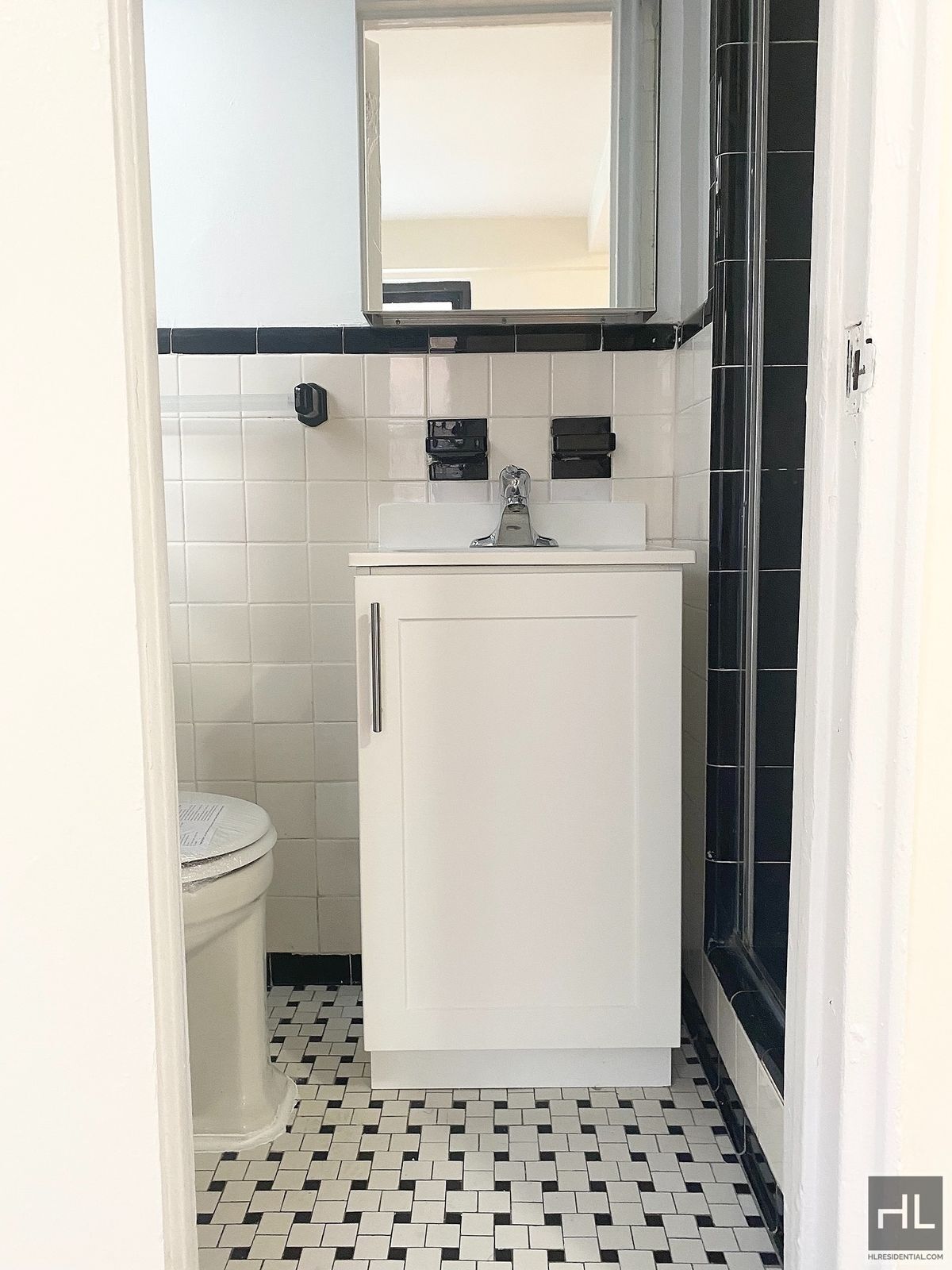 Building Photo - GRAND CONCOURSE