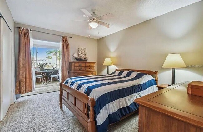 Building Photo - 2404 Florentine Way