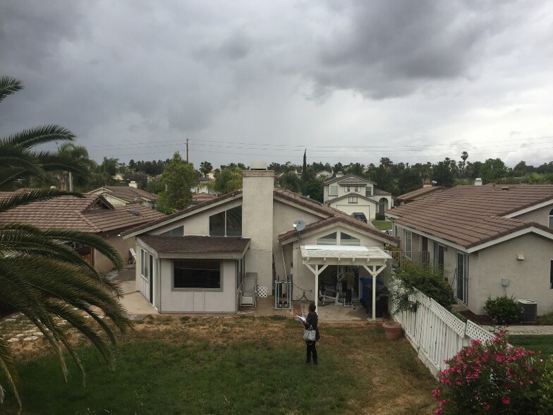 Building Photo - 41430 Avenida De La Reina