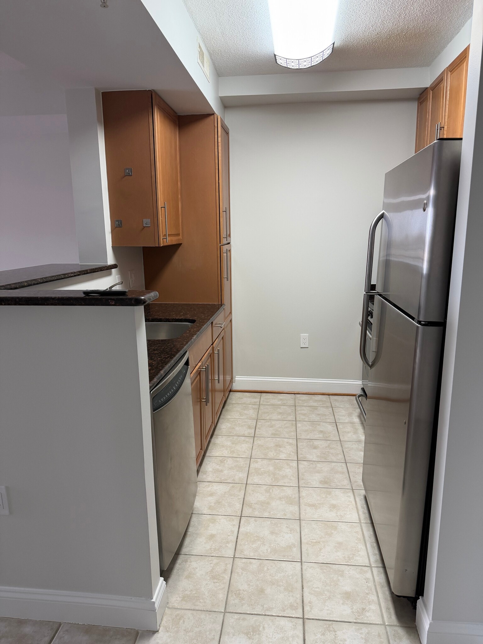 Kitchen - 11760 Sunrise Valley Dr