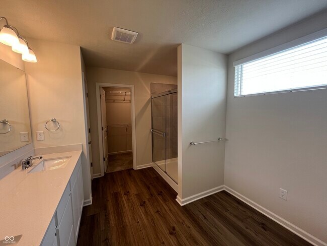 Building Photo - 13153 Himalaya Cir