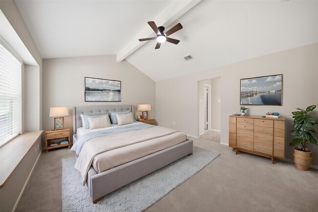 Building Photo - 21 Oldstream Ct