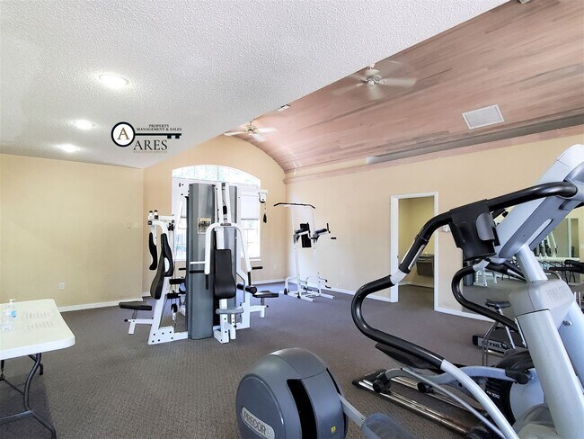 Building Photo - FOR RENT 2 BED 2 BATH CONDOMINIUM. AVAILABLE NOW.