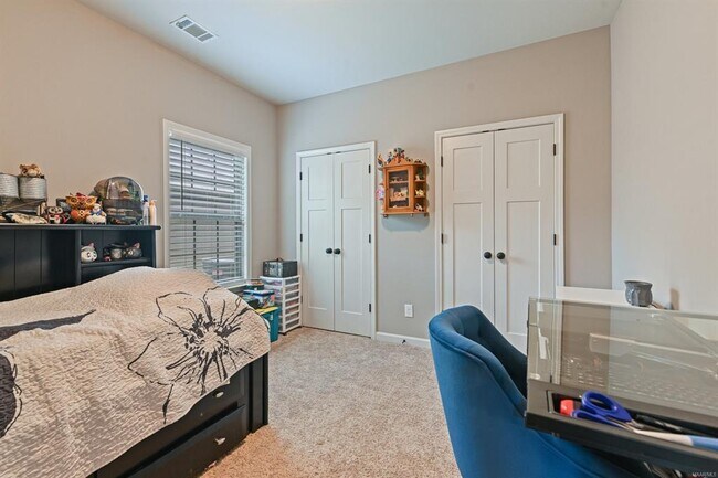 Building Photo - 905 Overture Dr