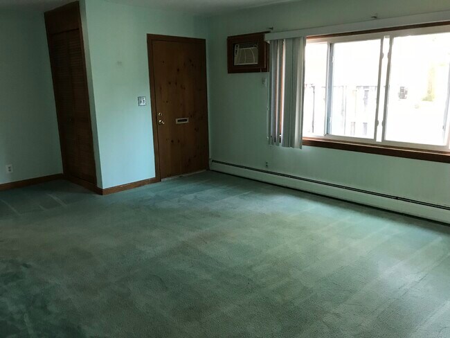 Building Photo - 7 Greenwood Ter