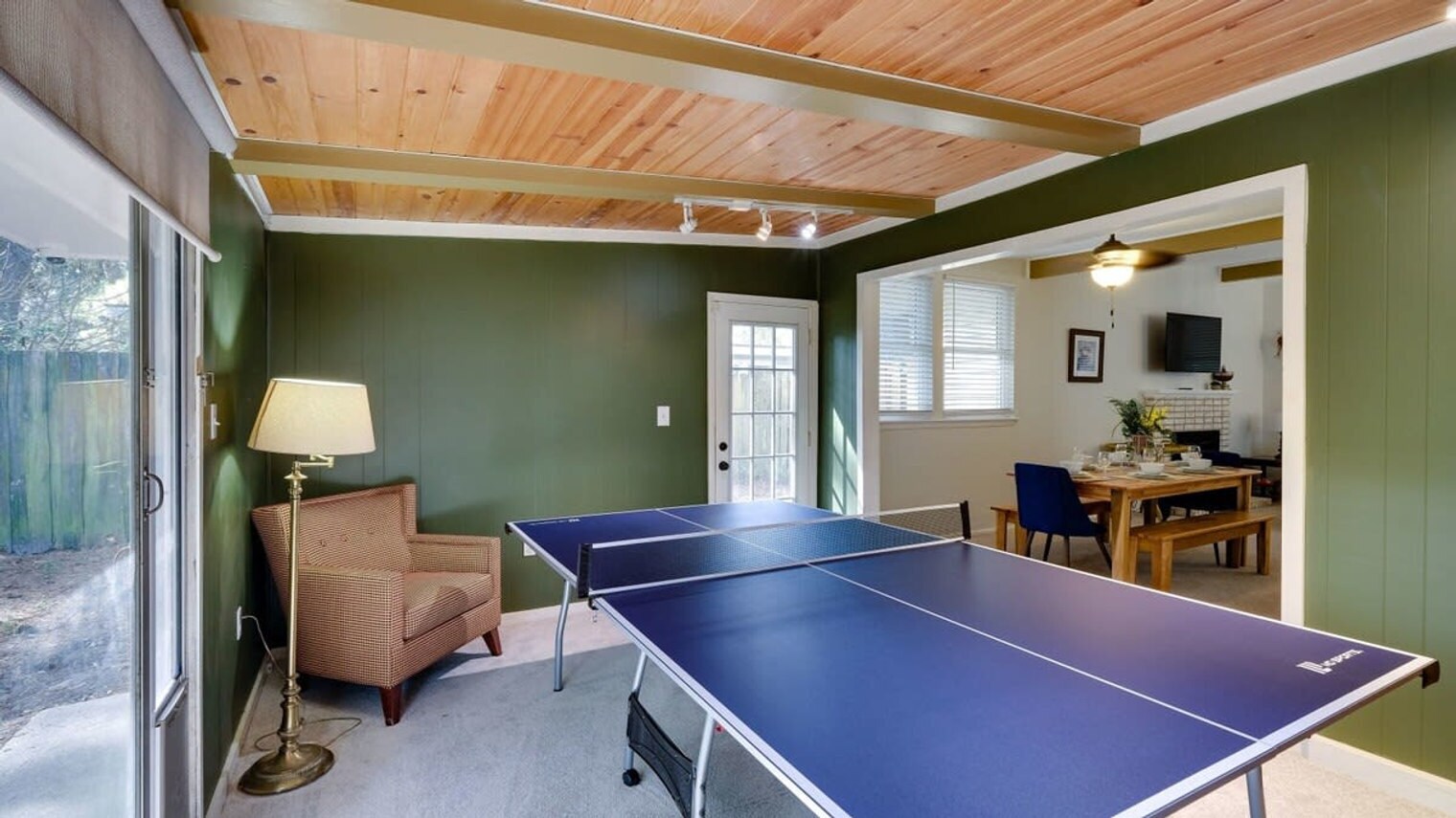 Building Photo - 1305 Crossbrook Pl
