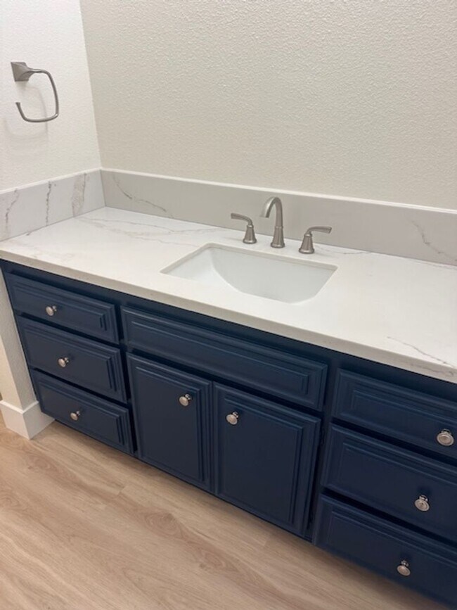 Building Photo - RCA284 - 2846/2848 Cazadero Dr