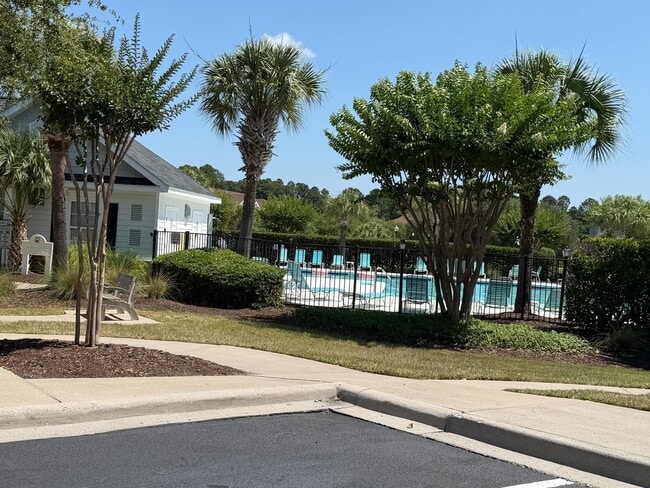 Building Photo - 5801 Oyster Catcher Dr