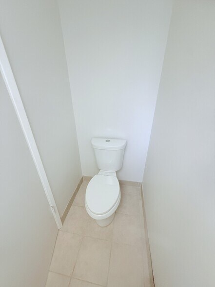 Half bath downstairs - 3737 Portofino Way