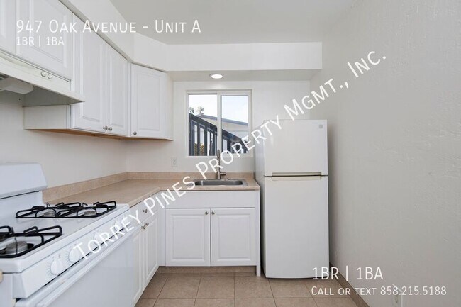 Building Photo - 947 Oak Ave