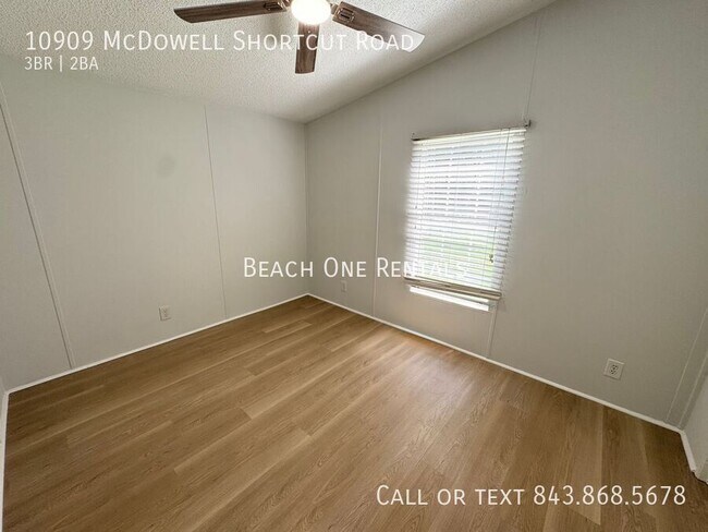 Building Photo - 10909 Mcdowell Shortcut Rd