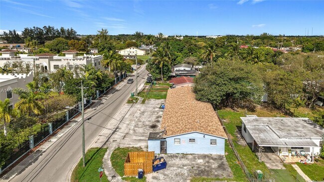 Building Photo - 3291 NW 132nd Terrace