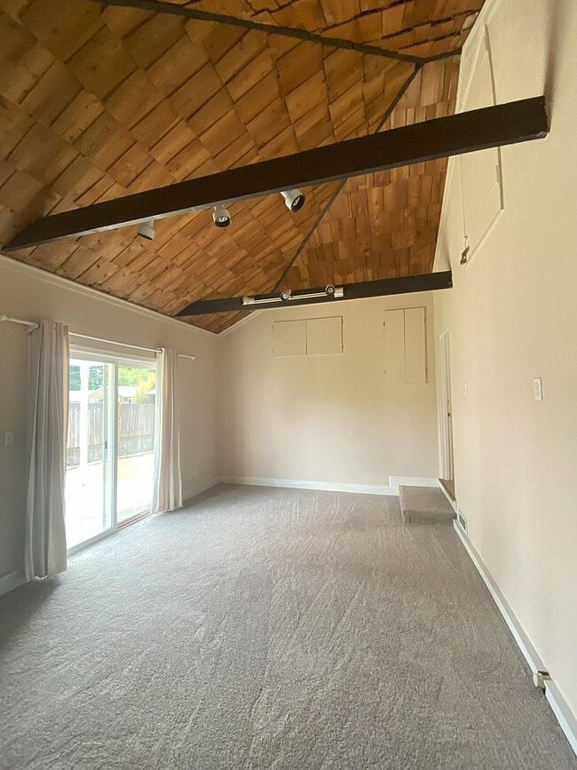 Building Photo - 2510 San Francisco Ave NE