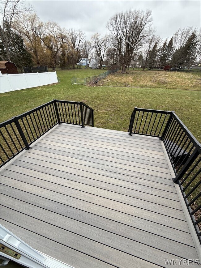 Building Photo - 5156 Berg Rd