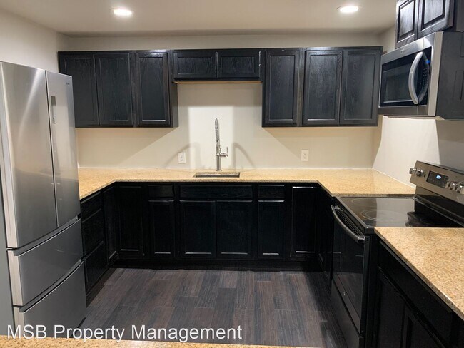 Building Photo - 2289 Bonifacio St