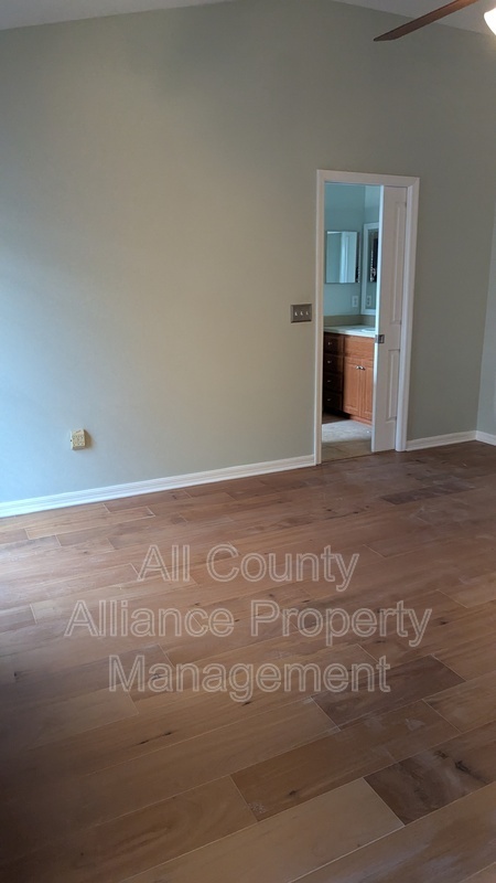 Building Photo - 1247 Maximilian Dr