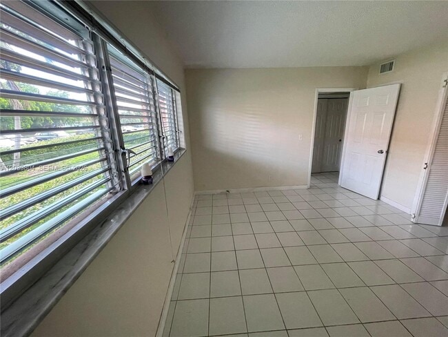 Building Photo - 1450 Atlantic Shores Blvd