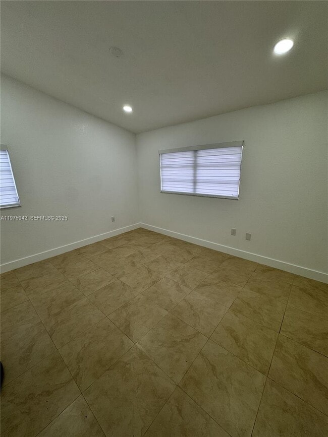 Building Photo - 8341 SW 148th Pl