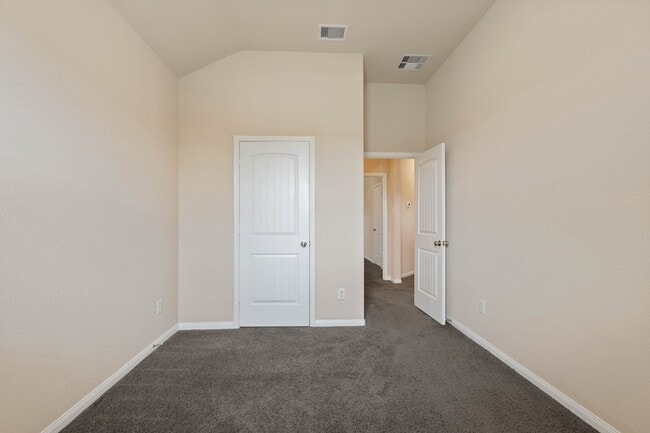 Building Photo - 11053 Patriot Ct