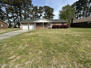 Building Photo - 1538 Clubhouse Rd
