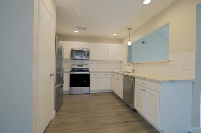 Building Photo - 2825 Hickory Limb Ct
