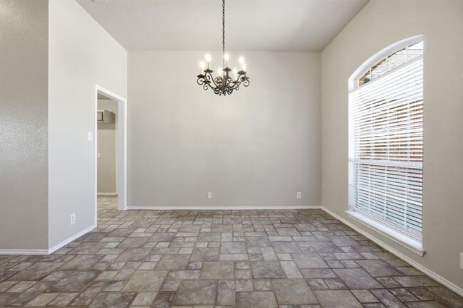 Building Photo - 141 Comanche Trail