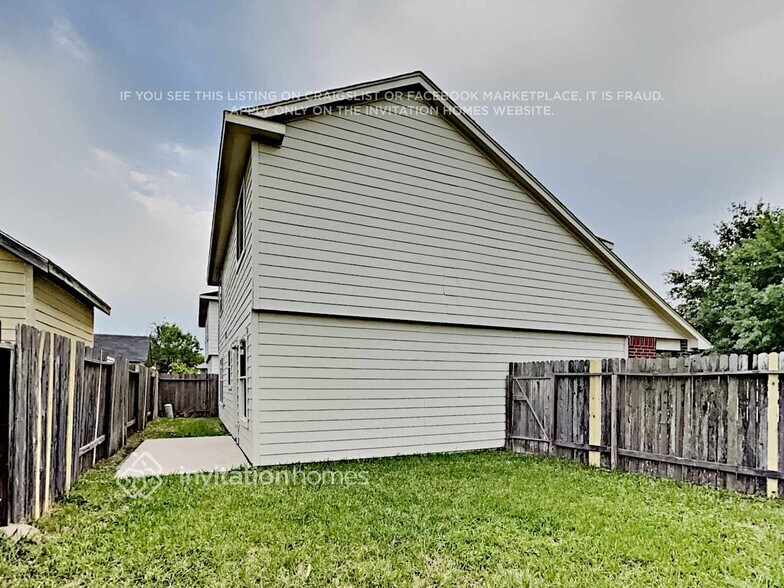 Building Photo - 911 Red Alder Cir