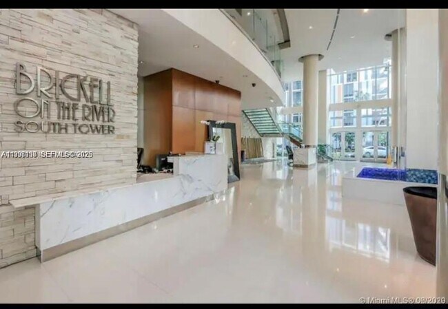 Building Photo - 41 SE 5th St