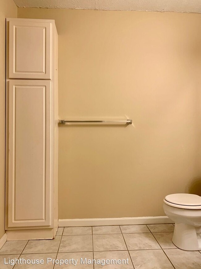 Building Photo - 2535 7th St