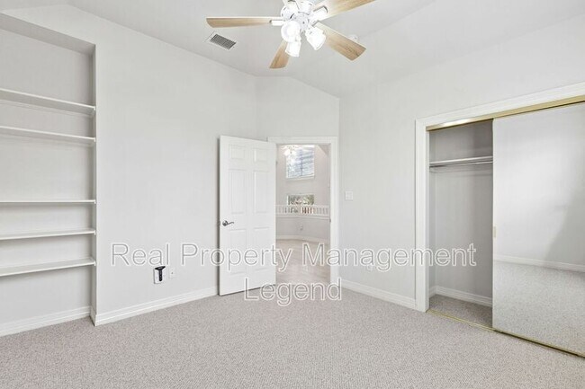 Building Photo - 4097 Oberlin Way