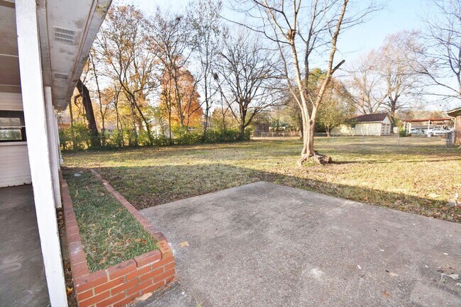Building Photo - 3BR+bonus room home in North Murfreesboro, one level, Siegel Middle & High!
