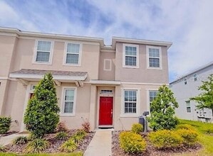 Building Photo - 6334 Fairmont Ln