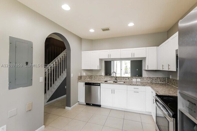 Building Photo - 8273 SW 29th St