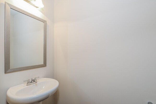 Building Photo - Cozy 3-Bedroom Home in Jonesboro, GA