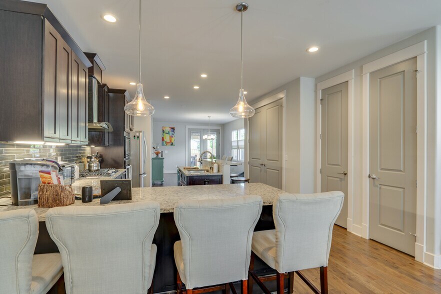 Plenty of Kitchen bar seating - 1922 14th Ave N