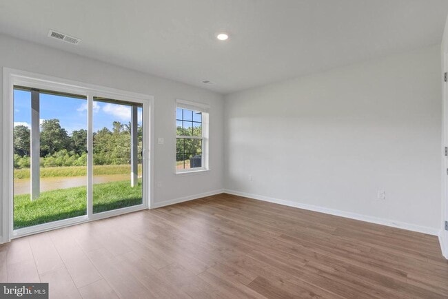 Building Photo - 8390 Dieter Dr