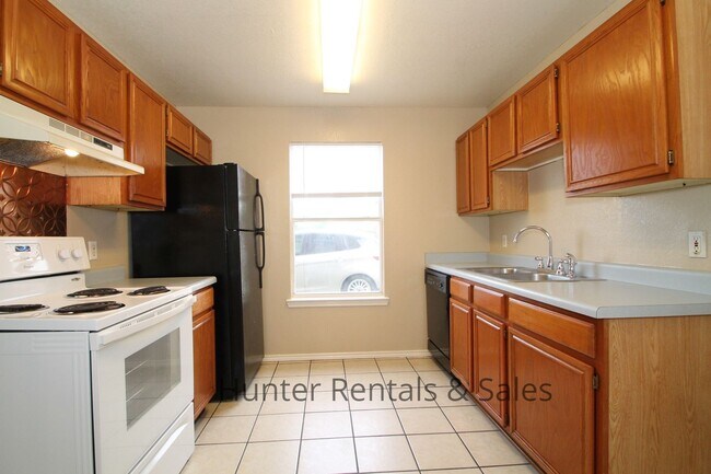 Building Photo - Spacious & Affordable Living in Northeast Killeen