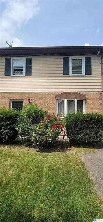 Building Photo - 2915 Norton Ave