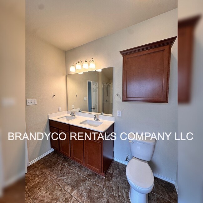 Building Photo - 6301 Katy Creek Ln