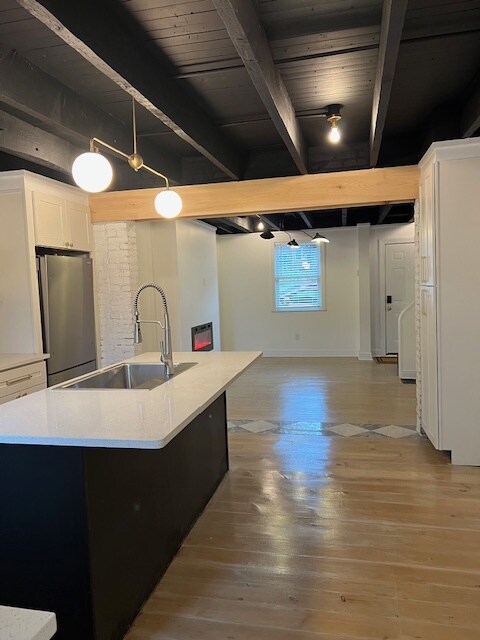 Building Photo - 1505 Boyle St