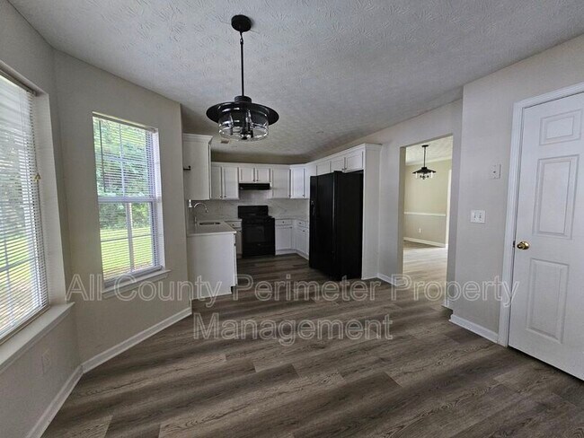 Building Photo - 4493 Bridle Ridge Way