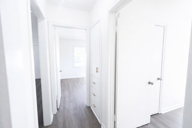 Building Photo - Beautifully Updated 3 Bedroom 2Bath Home in NE Wichita – $1525/month