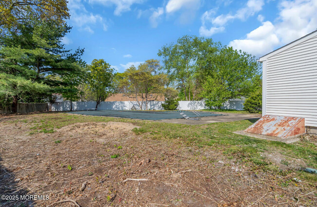 Building Photo - 1034 Zircon Dr