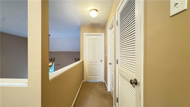 Building Photo - 506 Mirramont Pl