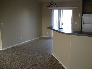 Building Photo - Nampa, 3Bd/2Bth/2Car, 1400Sqft, Bonus Rm, R.V. Parking,